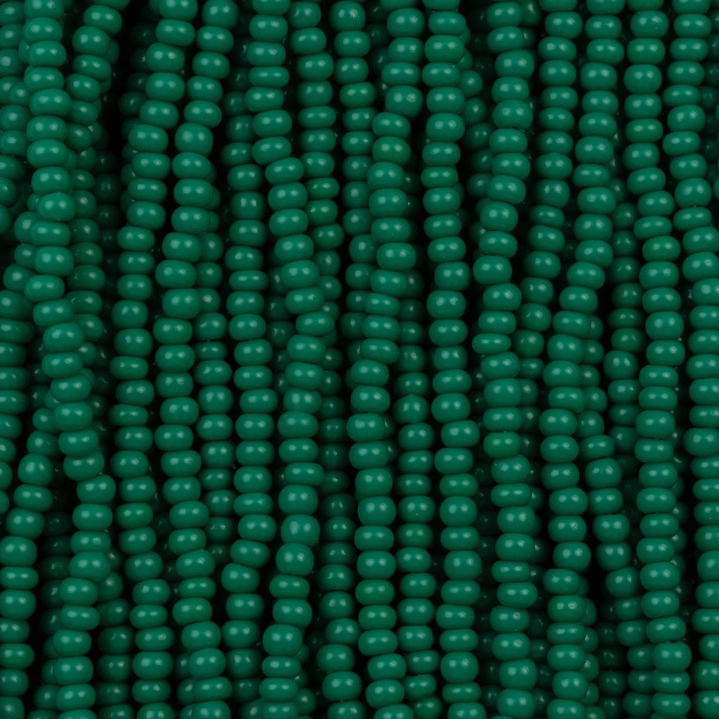 Czech Seed Beads, 11/0 – Opaque Dark Green (strung)