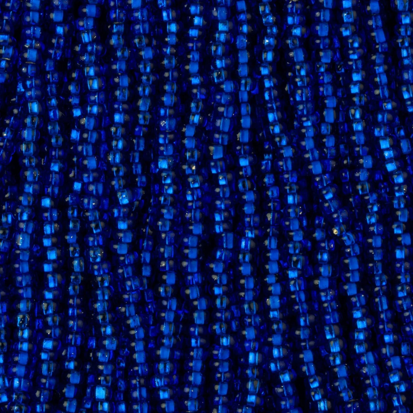 Czech Seed Beads, 11/0 – Silverlined Capri Blue (strung)