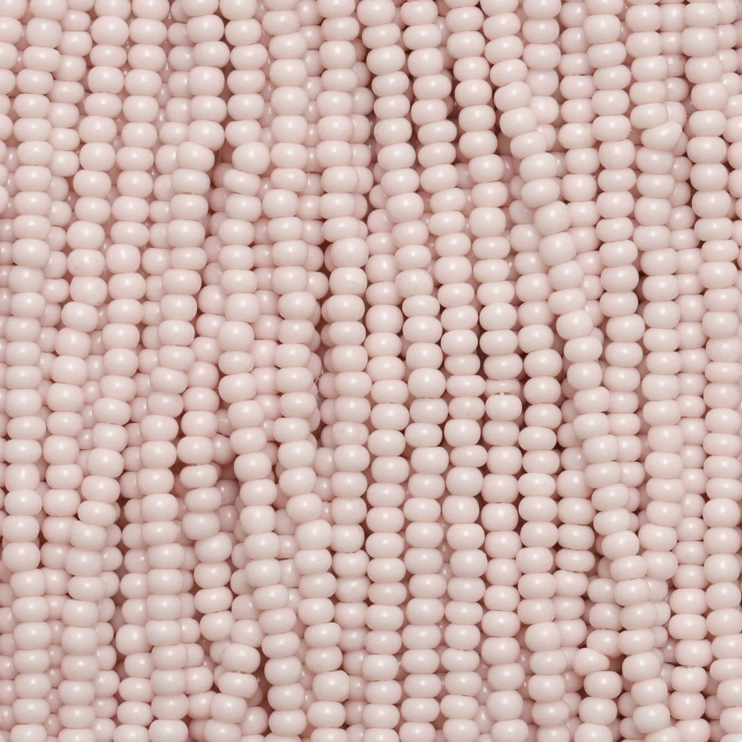 Czech Seed Beads, 11/0 – Solgel Chalk Solgel Chalk Lavender Fog (strung)