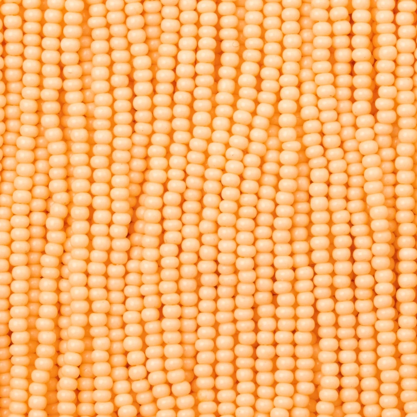 Czech Seed Beads, 11/0 – Solgel Chalk Peach 3 (strung)