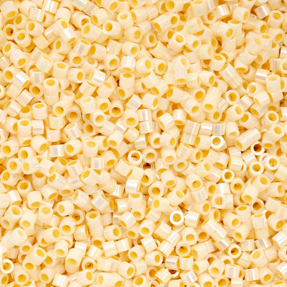 CYLIN BEAD 11/0 25G BAG CREAM AB