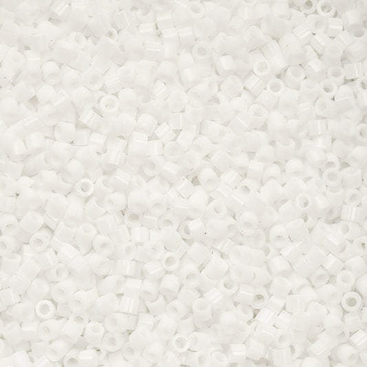 CYLIN BEAD 11/0 25G BAG CHALK WHITE