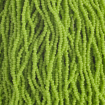 CZECH SEED BEADS 15/0 CUT APX100G OPAQUE GREEN
