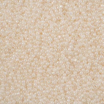 CZECH SEED BEADS 11/0 CUT OPAQUE PEARL WHITE IRIS