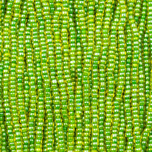 Czech Seed Beads, 11/0 – Colourlined Jonquil Green Lined (strung)